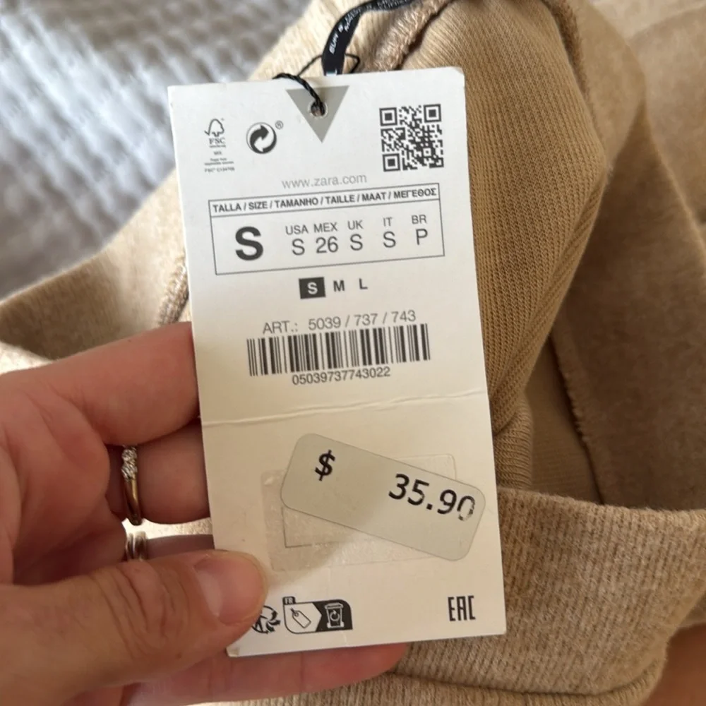 Zara Pants - Picture 3 of 8